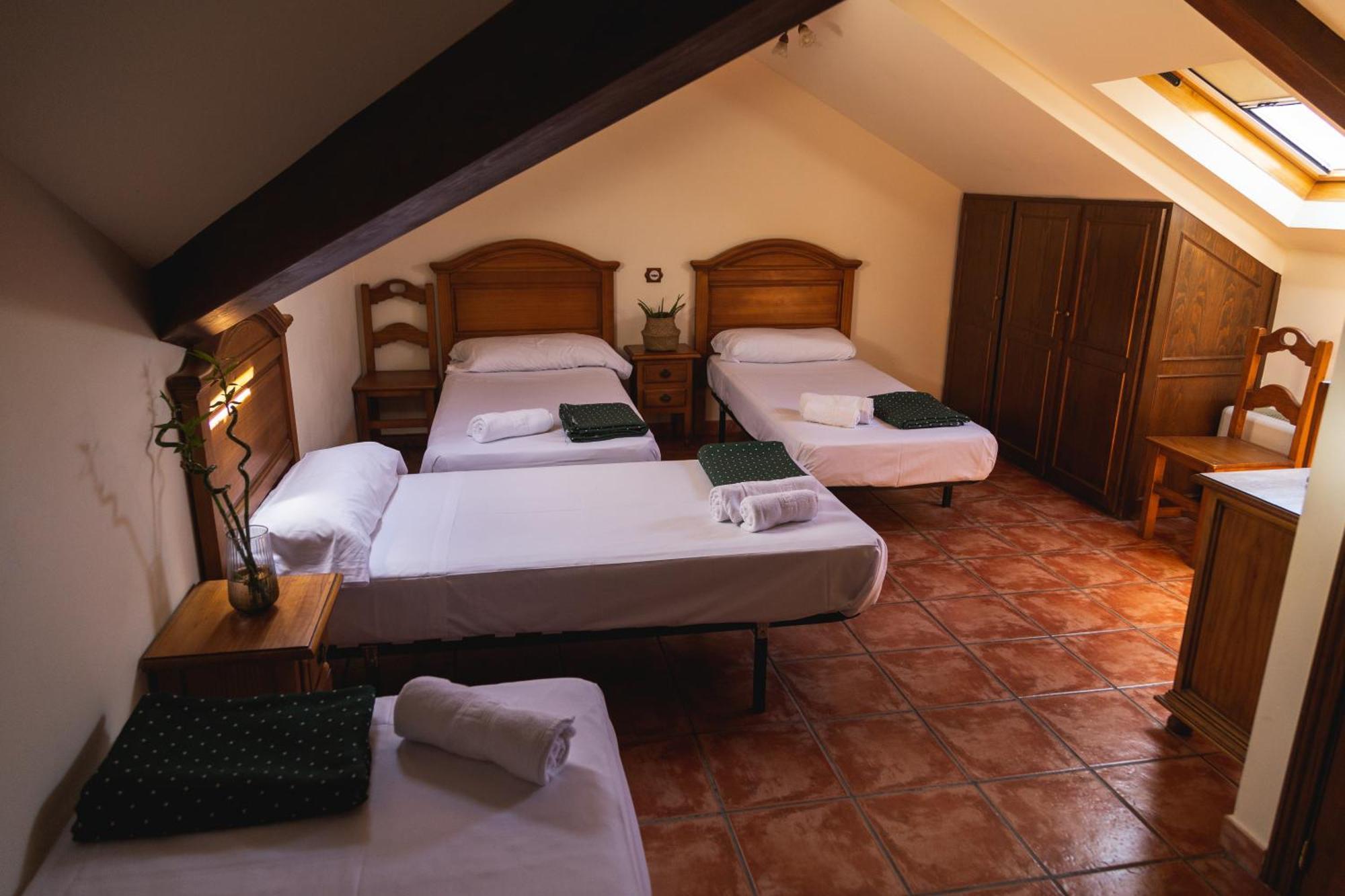 Hostal Corper Навалькарнеро Экстерьер фото