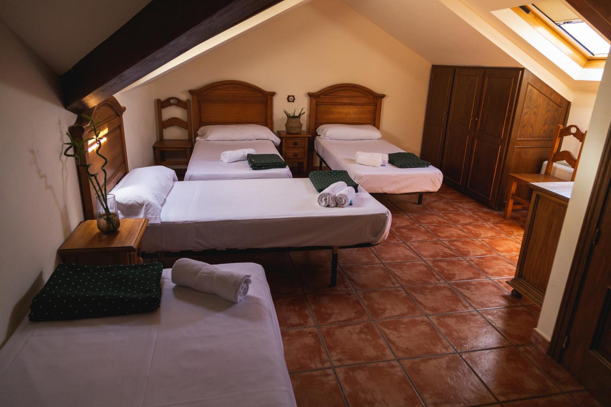 Hostal Corper Навалькарнеро Экстерьер фото